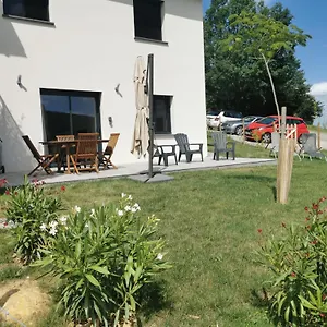 Gite La Coumette - Classe 3 Etoiles Hébergement de vacances Crampagna